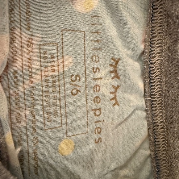 Pajamas - Picture 3 of 4